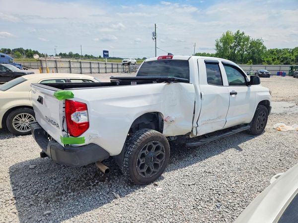 2021 TOYOTA TUNDRA SR5 grade