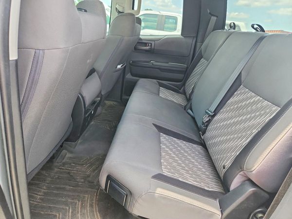 2021 TOYOTA TUNDRA SR5 grade