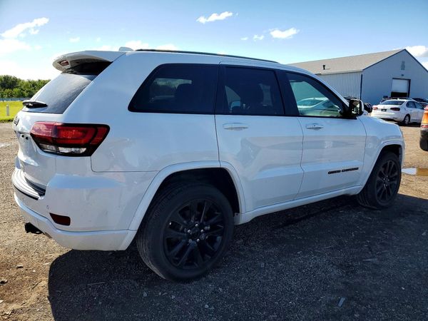 2018 JEEP GRAND CHEROKEE LAREDO 4X4