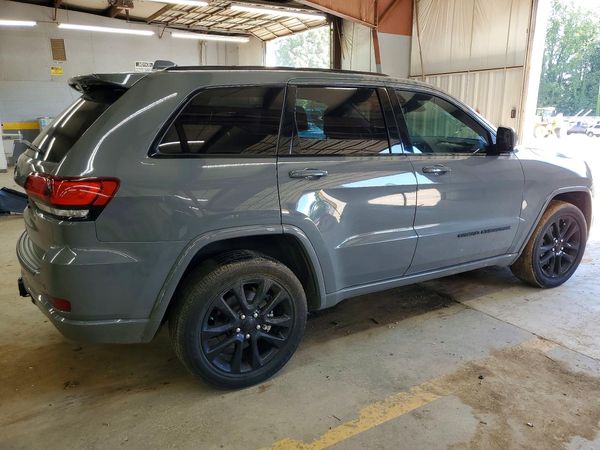 2021 JEEP GRAND CHEROKEE LAREDO 4X4