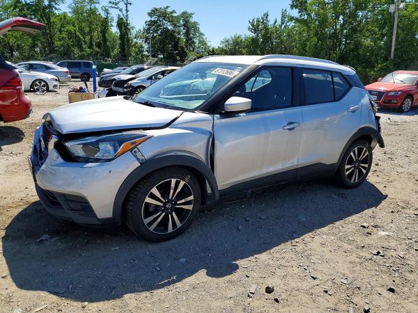 2020 NISSAN KICKS