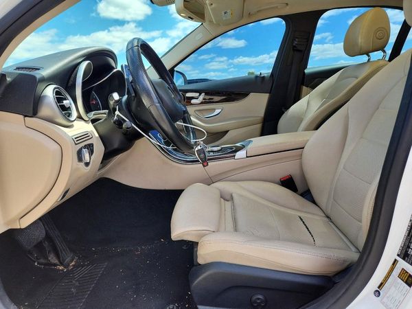 2017 MERCEDES-BENZ C C300-4M