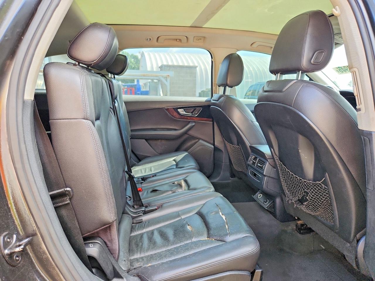 2017 AUDI Q7 quattro Premium Plus