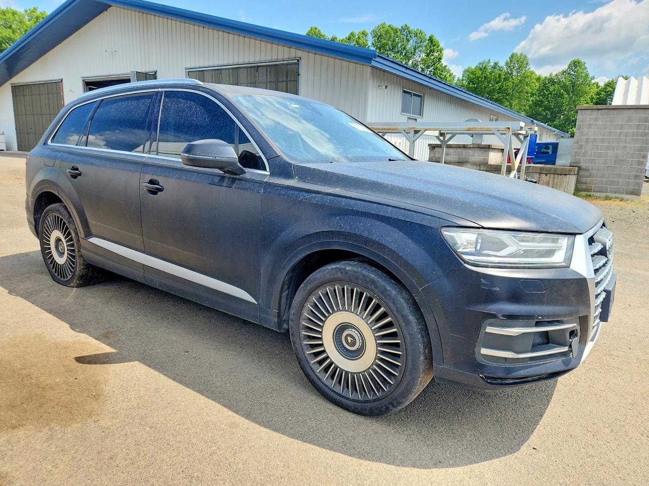 2017 AUDI Q7 quattro Premium Plus