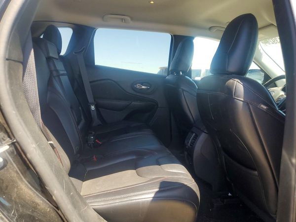 2019 JEEP CHEROKEE TRAILHAWK 4X4