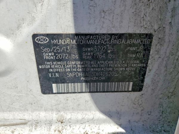 2013 HYUNDAI ELANTRA