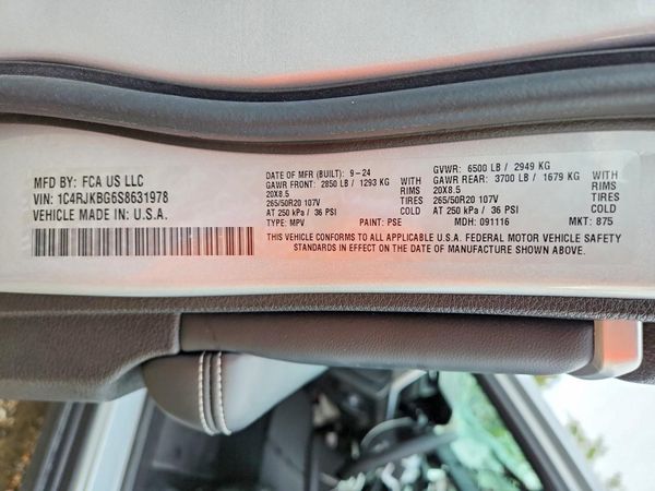2025 JEEP GRAND CHEROKEE Limited