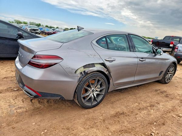 2025 GENESIS G70