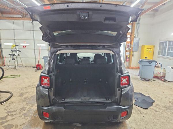 2018 JEEP RENEGADE LATITUDE 4X2