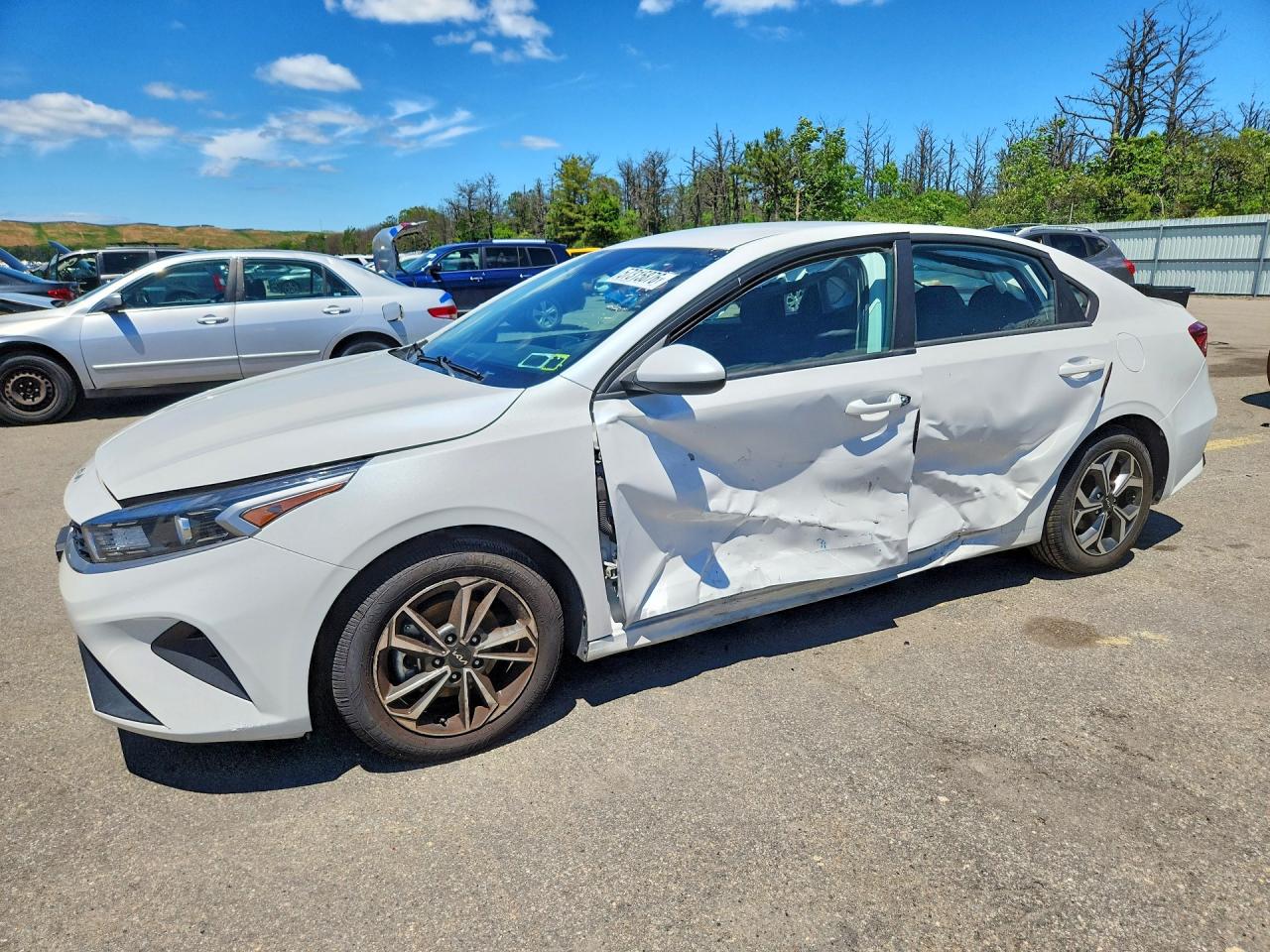 2022 KIA FORTE FE, LXS