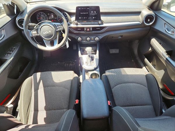2022 KIA FORTE FE, LXS