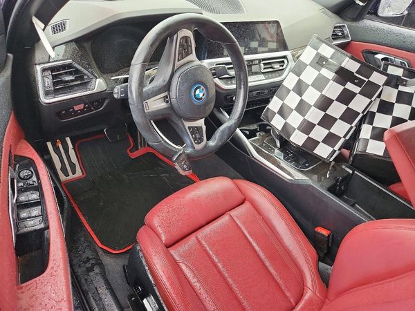 2022 BMW 330XE