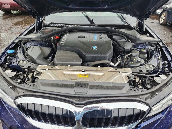 2022 BMW 330XE