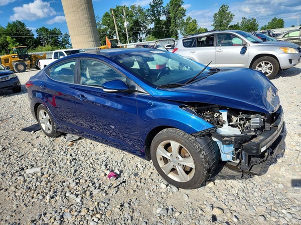 2016 HYUNDAI ELANTRA