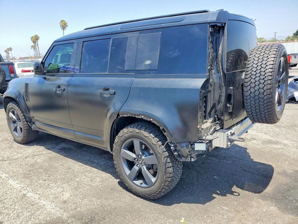 2023 LAND ROVER DEFENDER 110 X-Dynamic SE