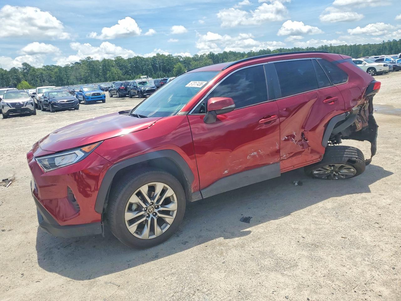 2021 TOYOTA RAV4 XLE Premium