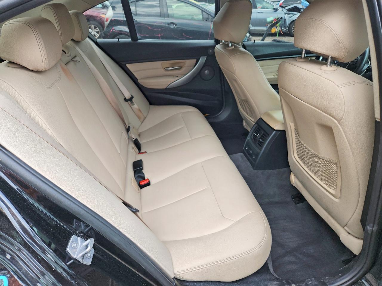 2015 BMW 328