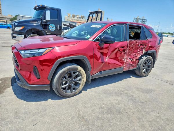 2024 TOYOTA RAV4 LE