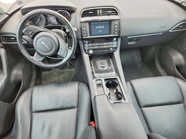 2018 JAGUAR F-PACE S