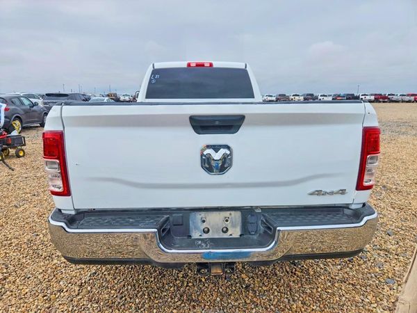 2022 RAM 2500 TRADESMAN CREW CAB 4X4