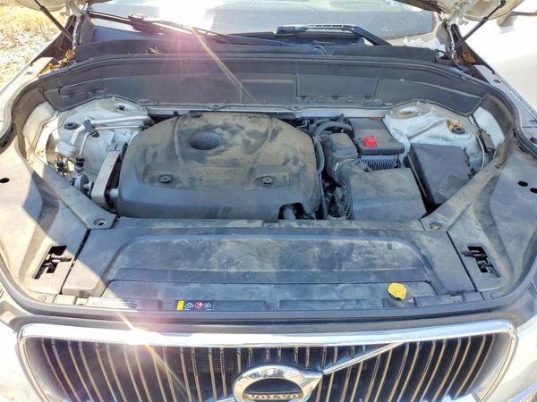 2016 VOLVO XC90 SV42 Momentum