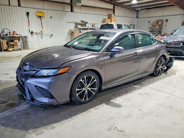 2020 TOYOTA CAMRY