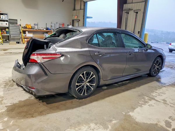 2020 TOYOTA CAMRY