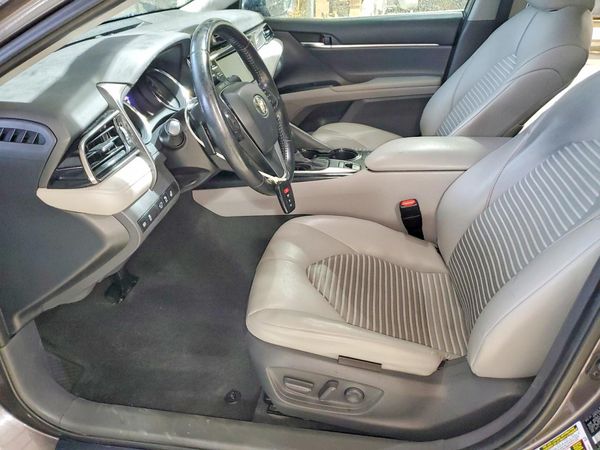 2020 TOYOTA CAMRY