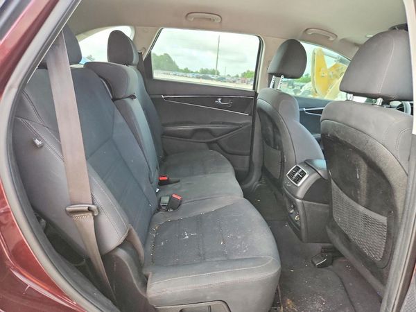 2019 KIA SORENTO L, LX, S