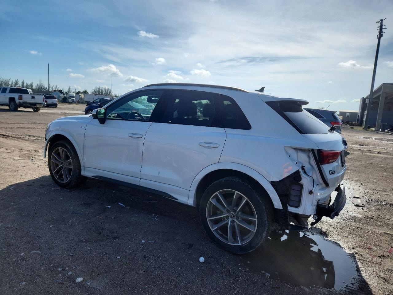 2022 AUDI Q3 S Line quattro Premium