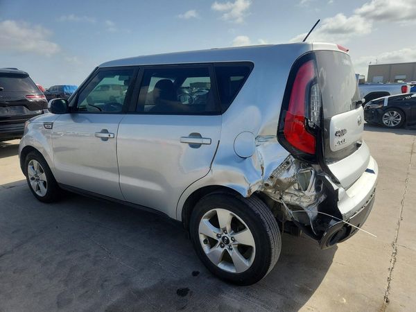 2019 KIA SOUL Base