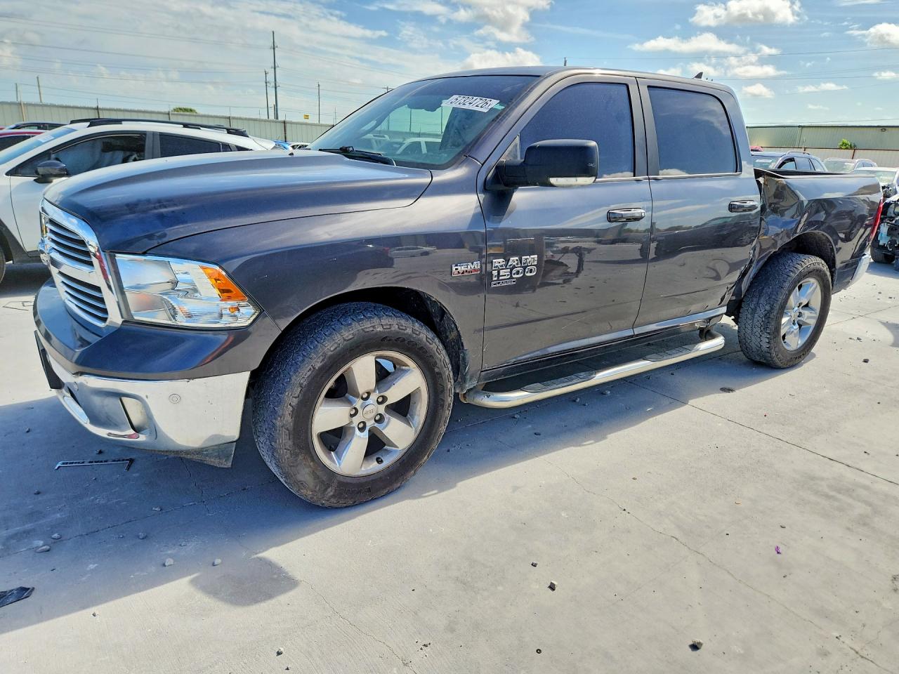 2019 RAM 1500 CLASSIC SLT
