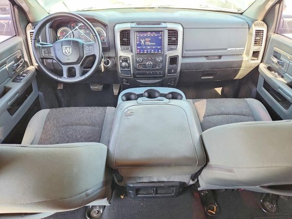 2019 RAM 1500 CLASSIC SLT