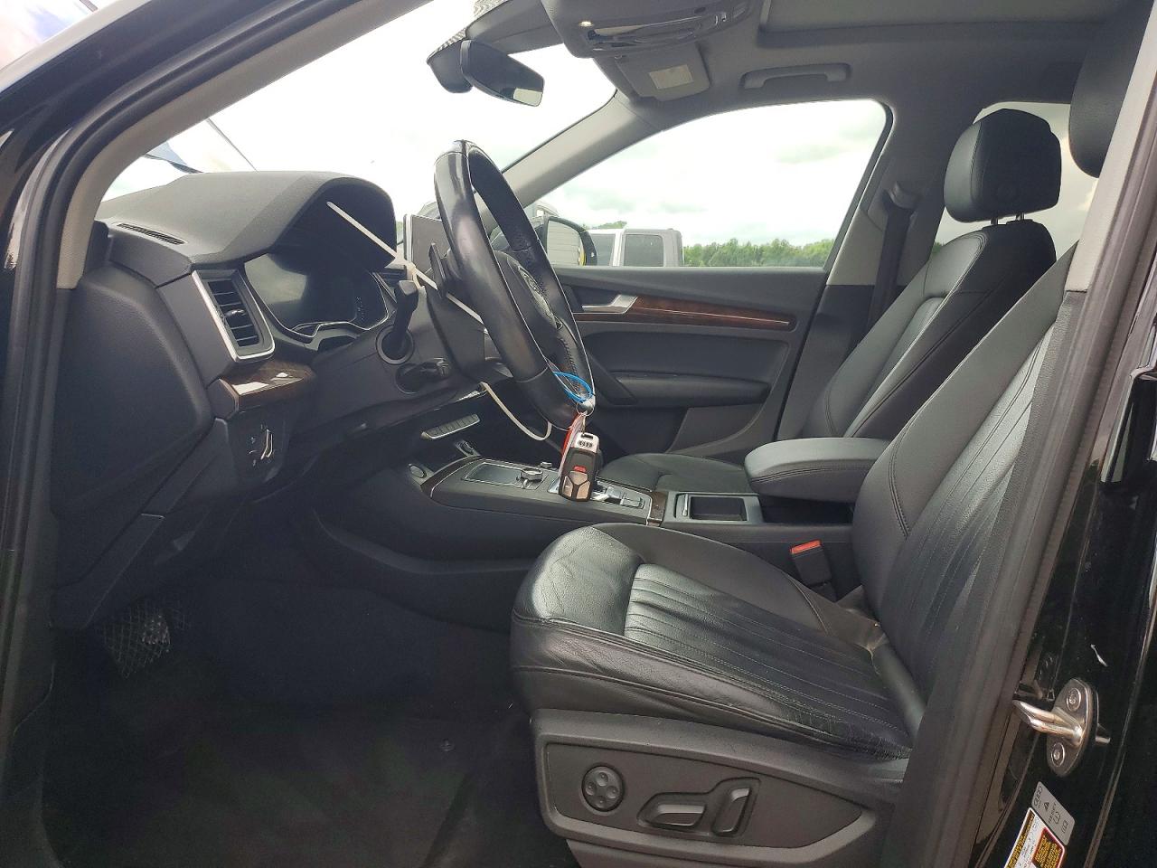 2018 AUDI Q5 quattro Premium Plus