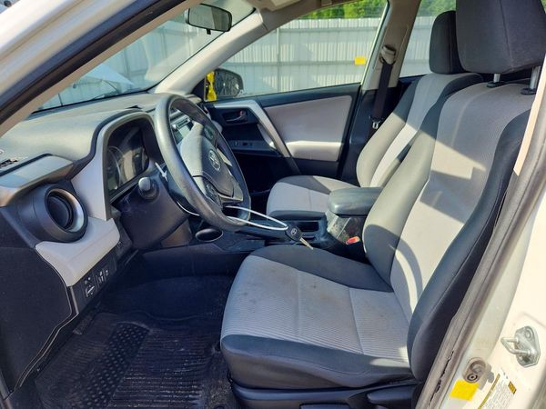 2014 TOYOTA RAV4 Standard