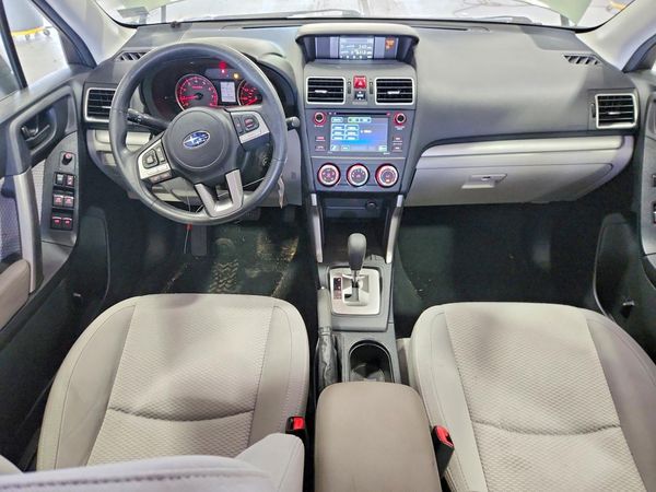 2018 SUBARU FORESTER Base P