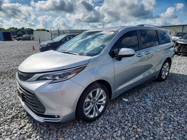 2023 TOYOTA SIENNA — DSFA — Front 3/4