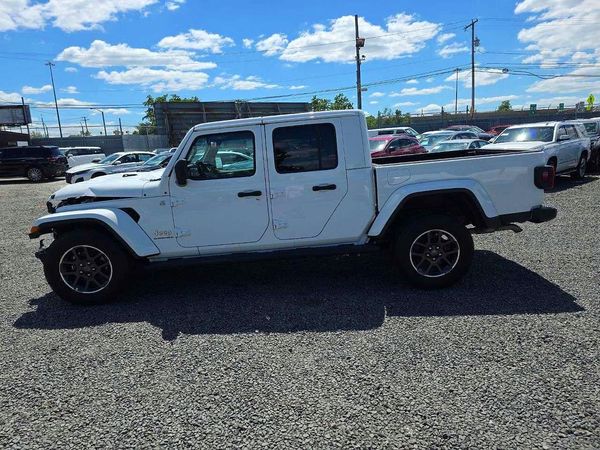 2023 JEEP GLADIATOR Overland
