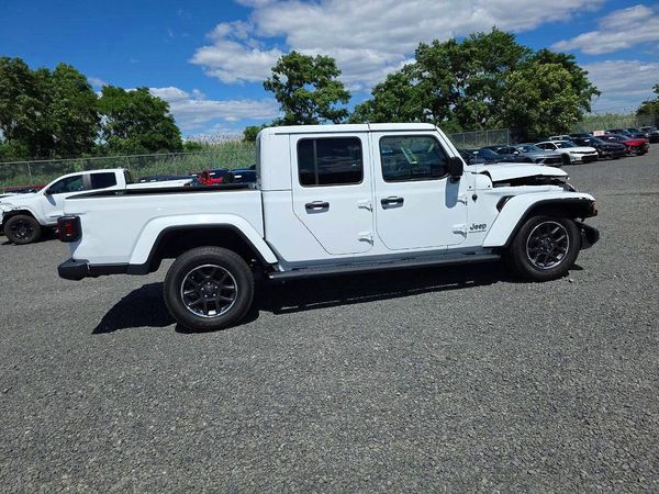 2023 JEEP GLADIATOR Overland