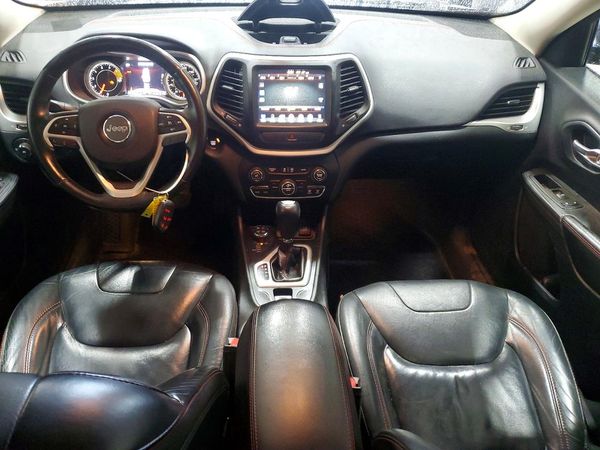 2016 JEEP CHEROKEE TRAILHAWK 4X4