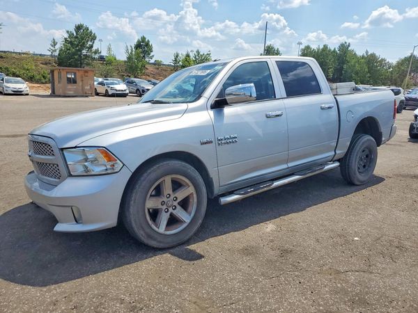 2018 RAM 1500 ST
