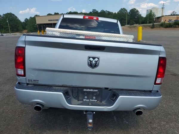 2018 RAM 1500 ST