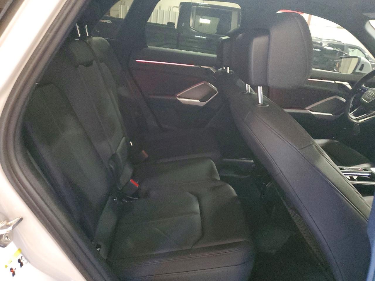 2024 AUDI Q3