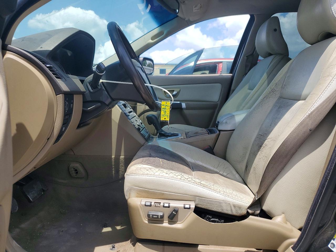 2008 VOLVO XC90