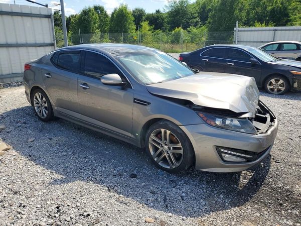2013 KIA OPTIMA SX