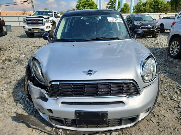 2014 MINI COOPER