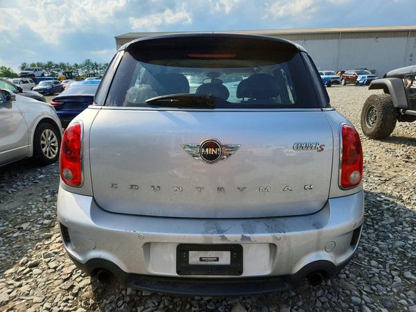 2014 MINI COOPER