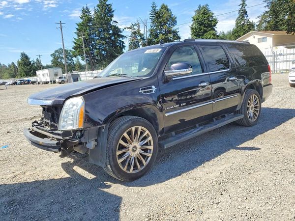 2014 CADILLAC ESCALADE ESV Platinum