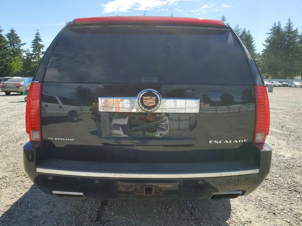 2014 CADILLAC ESCALADE ESV Platinum