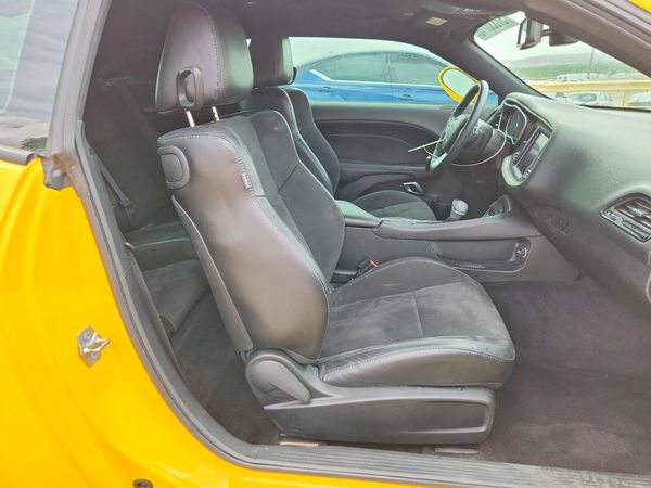 2018 DODGE CHALLENGER SXT